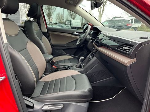 Certified 2023 Volkswagen Taos SEL image 14