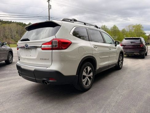 Used 2019 Subaru Ascent Premium AWD/4WD image 5