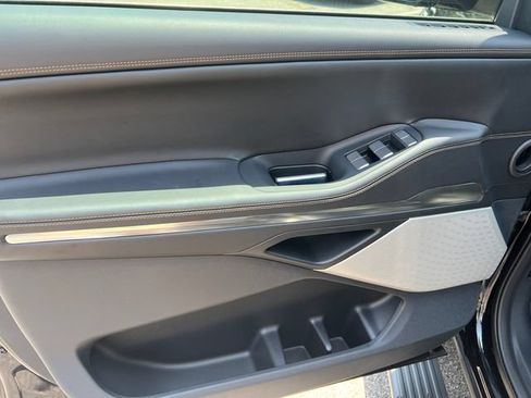 New 2026 Lincoln Navigator Black Label AWD/4WD image 11