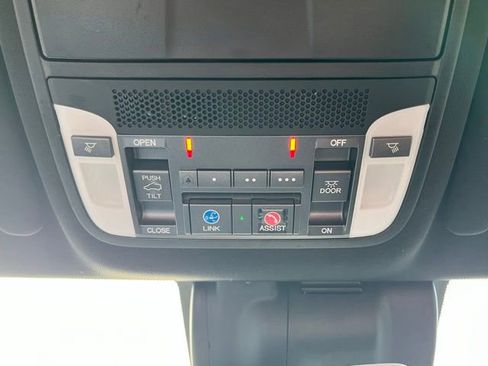 Used 2019 Acura MDX A-Spec AWD/4WD image 35