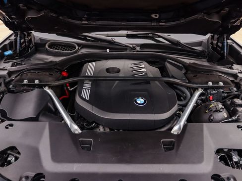 Used 2023 BMW 740i RWD image 35