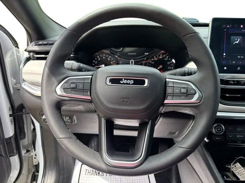 Used 2023 Jeep Compass Limited AWD/4WD image 14