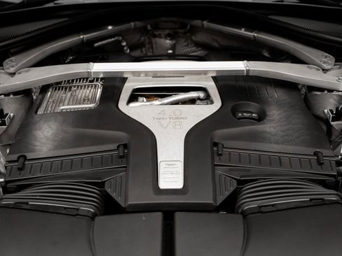 Used 2021 Aston Martin DBX image 71