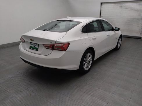 Used 2021 Chevrolet Malibu LT FWD image 9
