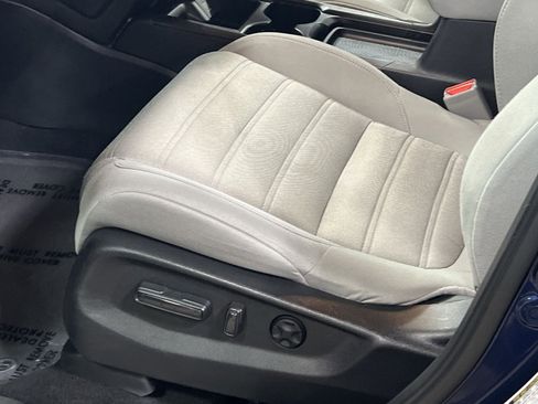 Used 2019 Honda CR-V EX image 14