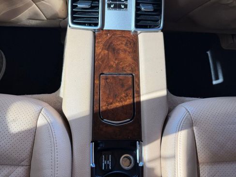 Used 2012 Porsche Panamera RWD image 46