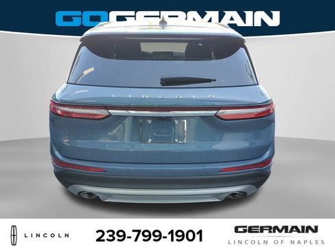 New 2026 Lincoln Corsair Premiere image 9