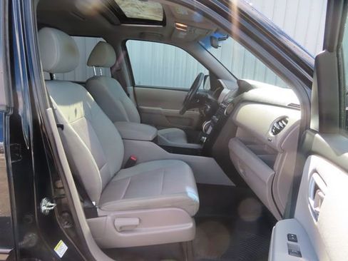 Used 2015 Honda Pilot SE image 24