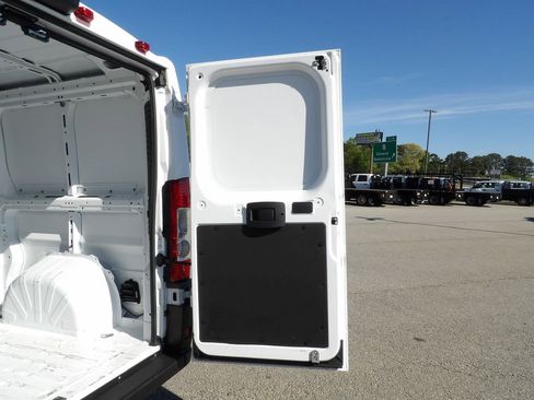 Used 2024 RAM ProMaster 1500 w/ Quick Order Package 22G SLT FWD image 45