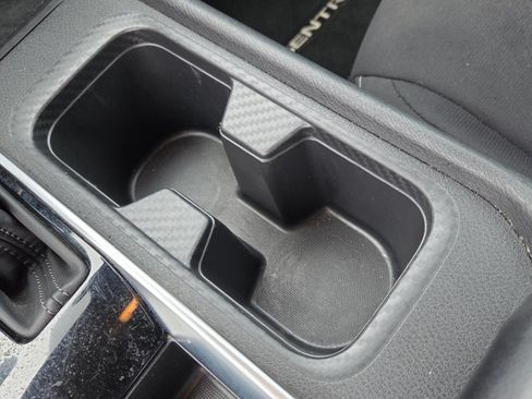 Used 2024 Nissan Sentra SV FWD image 23