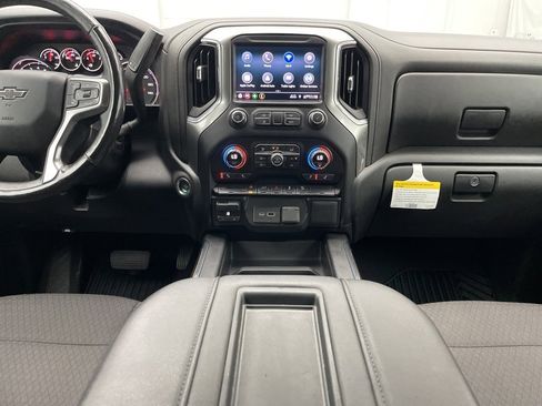 Used 2020 Chevrolet Silverado 1500 LT Trail Boss image 32