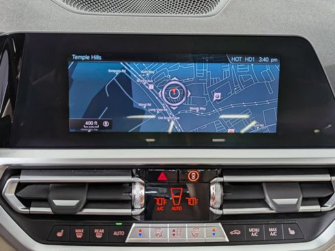 Used 2020 BMW 330i xDrive Sedan w/ Driving Assistance Package AWD/4WD image 19