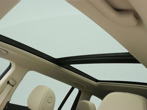 New 2026 Mercedes-Benz GLS 450 4MATIC image 10