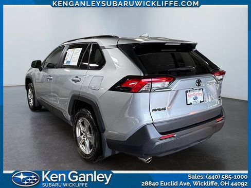 Used 2025 Toyota RAV4 XLE w/ Convenience Package AWD/4WD image 3