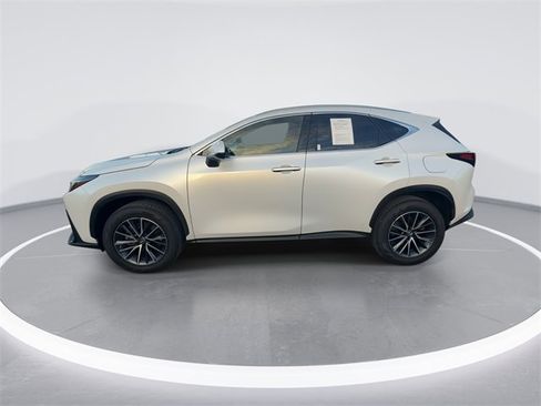Used 2022 Lexus NX 250 FWD image 5