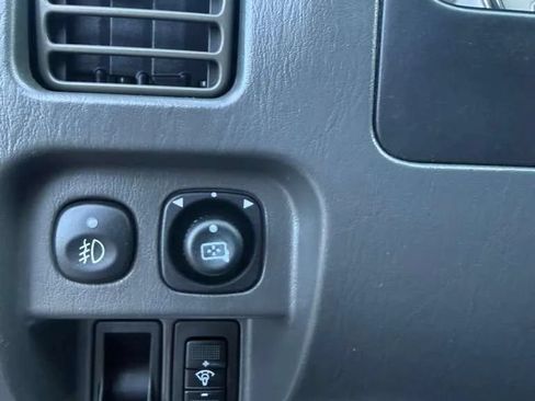Used 2006 Ford Escape 4WD Hybrid image 16