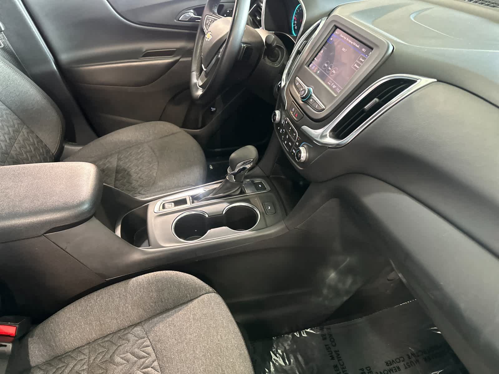 Used 2024 Chevrolet Equinox LT AWD/4WD image 17