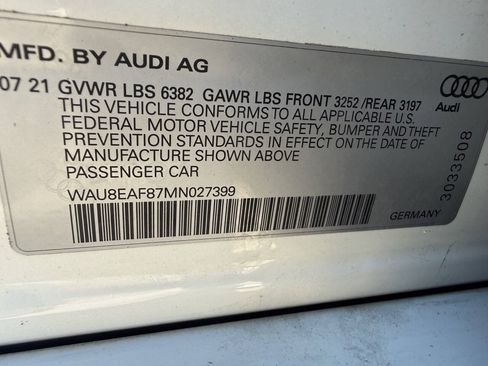 Used 2021 Audi A8 L 4.0T w/ Luxury Package AWD/4WD image 32