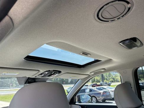 Used 2024 Hyundai Palisade Limited image 21