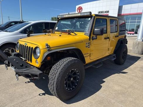 Used 2015 Jeep Wrangler Unlimited Sport w/ Quick Order Package 24S AWD/4WD image 1