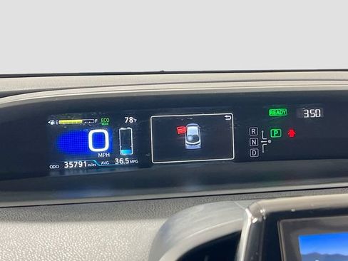 Used 2020 Toyota Prius Prime XLE FWD image 12
