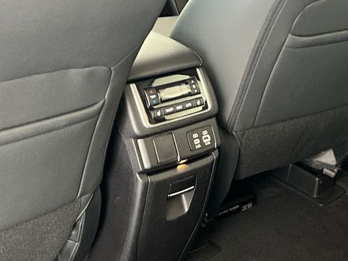 Used 2023 Subaru Ascent Onyx Edition Limited image 45