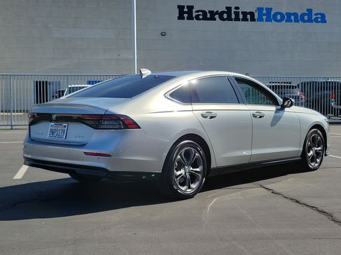 Certified 2024 Honda Accord EX-L image 5