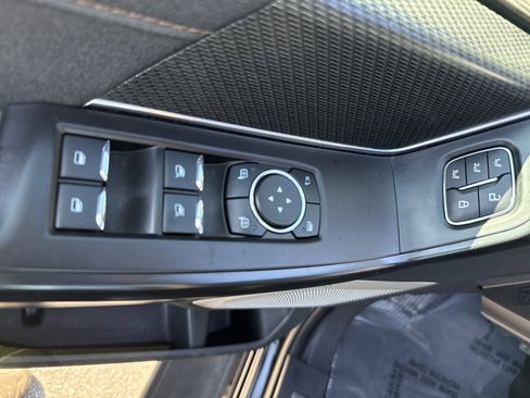 Certified 2022 Ford F150 Raptor w/ Equipment Group 801A High image 15