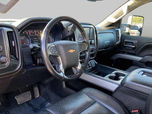 Used 2019 Chevrolet Silverado 2500 LTZ w/ Duramax Plus Package AWD/4WD image 16