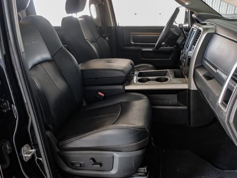 Used 2018 RAM 3500 Laramie AWD/4WD image 31
