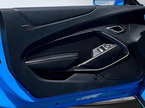 Used 2022 Chevrolet Camaro LT RWD image 23