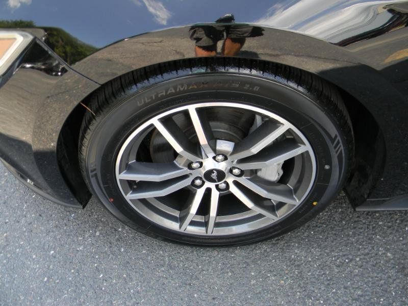Used 2016 Ford Mustang GT Premium RWD image 24