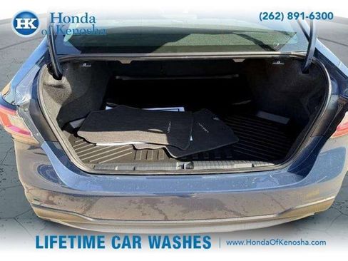 Used 2023 Subaru Legacy Premium image 23