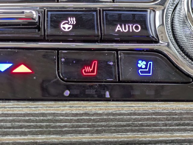 Certified 2023 Lincoln Aviator Black Label w/ Dynamic Handling Package AWD/4WD image 23