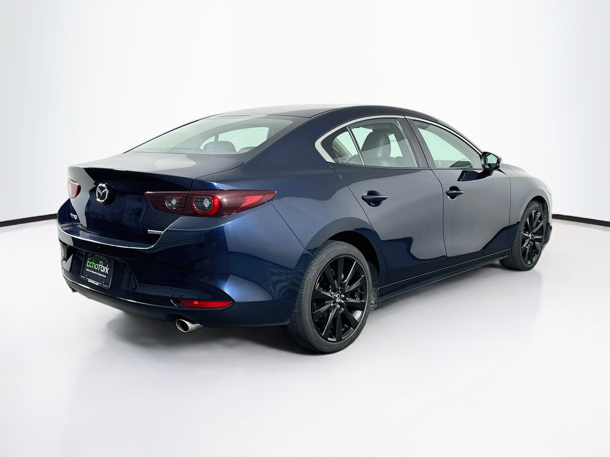Used 2024 MAZDA MAZDA3 s FWD image 9