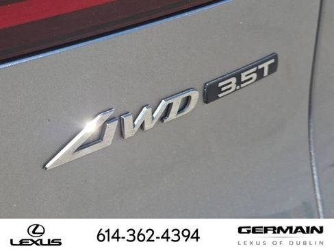 Used 2022 Genesis GV70 3.5T Sport AWD/4WD image 17