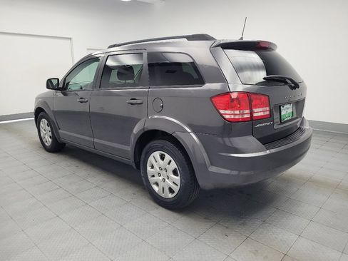 Used 2019 Dodge Journey SE FWD image 5