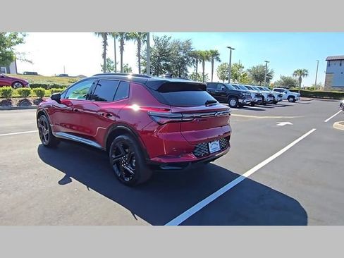 New 2026 Chevrolet Equinox EV RS image 32