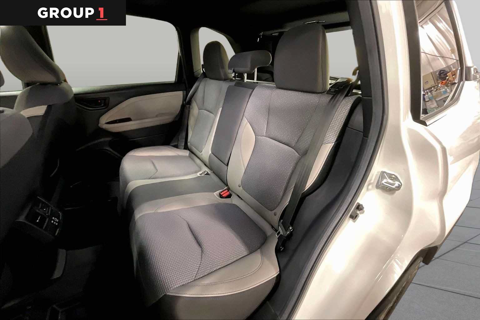 Used 2026 Subaru Forester Premium AWD/4WD image 21