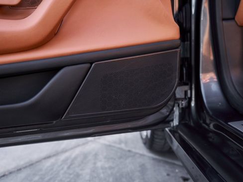 Used 2013 Lamborghini Gallardo LP 550-2 image 36