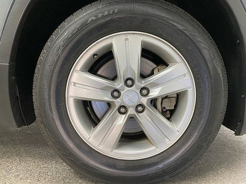 Used 2016 Chevrolet Trax LT w/ LT Convenience Package image 26