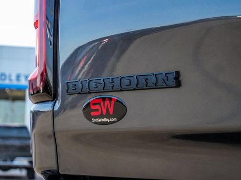 New 2026 RAM 1500 4x4 Crew Cab image 12