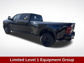 Used 2025 RAM 3500 Limited video 3