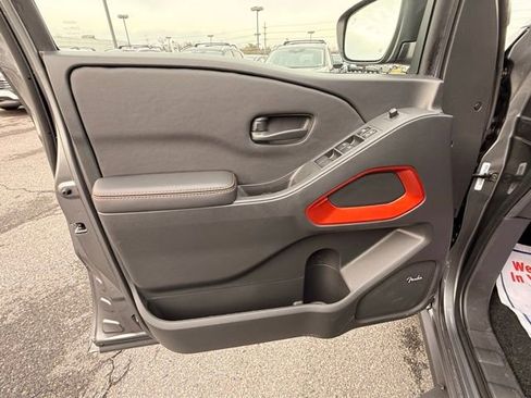 New 2026 Nissan Frontier PRO-4X w/ Pro Premium Package image 10