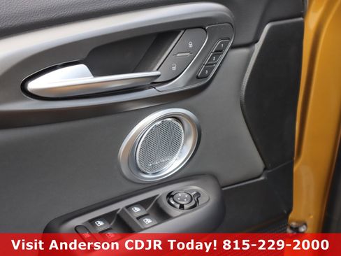 New 2024 Dodge Hornet R/T Plus image 7