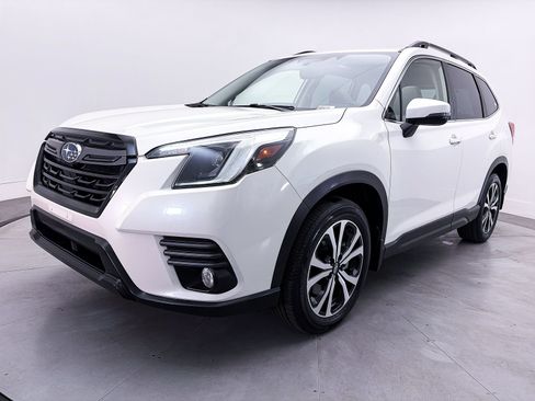 Used 2023 Subaru Forester Limited w/ Popular Package #2 AWD/4WD image 14