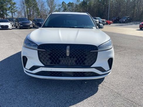 Used 2025 Lincoln Aviator Black Label w/ Jet Appearance Package image 3