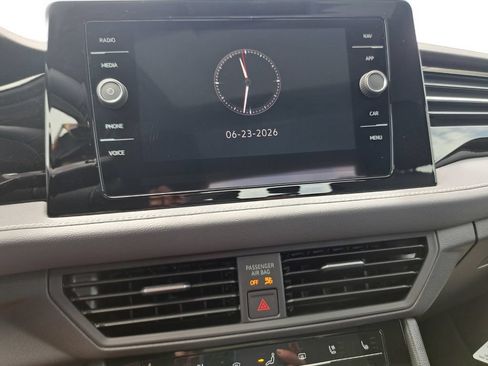 New 2026 Volkswagen Jetta SEL FWD image 9