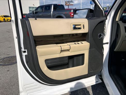 Used 2016 Ford Flex SEL w/ Equipment Group 201A image 21