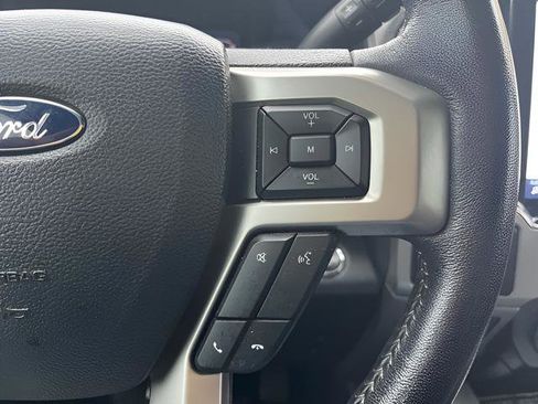 Used 2022 Ford F250 Lariat w/ Tremor Off-Road Package image 20